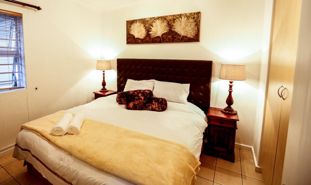 Secret Garden Guesthouse Bloubergstrand Quarto foto