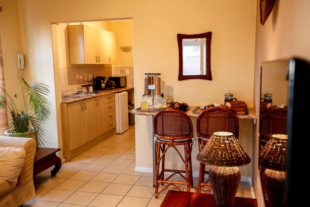 Secret Garden Guesthouse Bloubergstrand Quarto foto